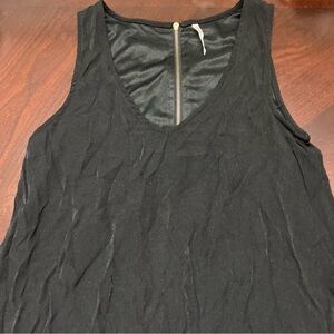 Vintage* Chic Black Scoop Neck Dress